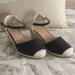 Classy Wedge Heels